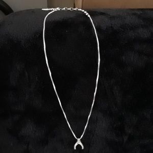 Anne Klein chain with horseshoe pendant